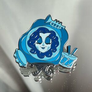 DISNEY PINS: The Haunted Mansion Madame Leota